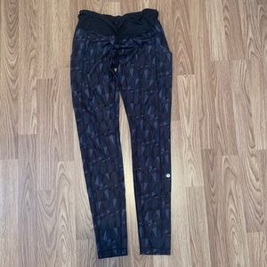 Lululemon tights